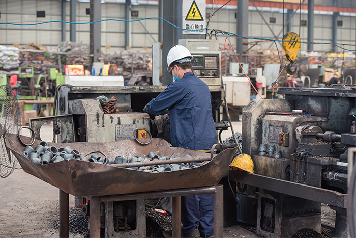 兴义网架锥头车间